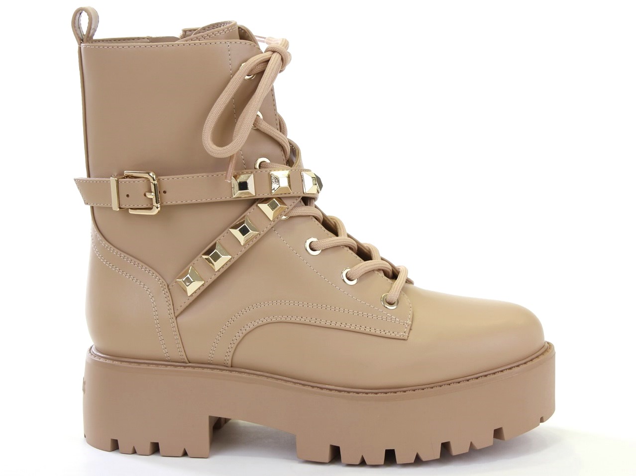 Guess deals store boots